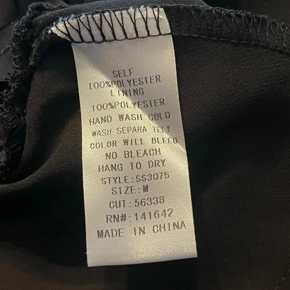 SHE + SKY Black Scoop‎ Neck Sleeveless Layered Tiered Tank Top - M. NWT - Picture 13 of 13